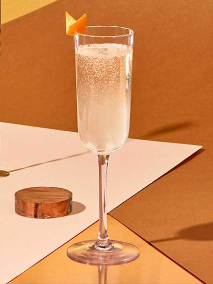 Cocktail Williams Fizz à base de Champagne et d'eau de vie de poire
