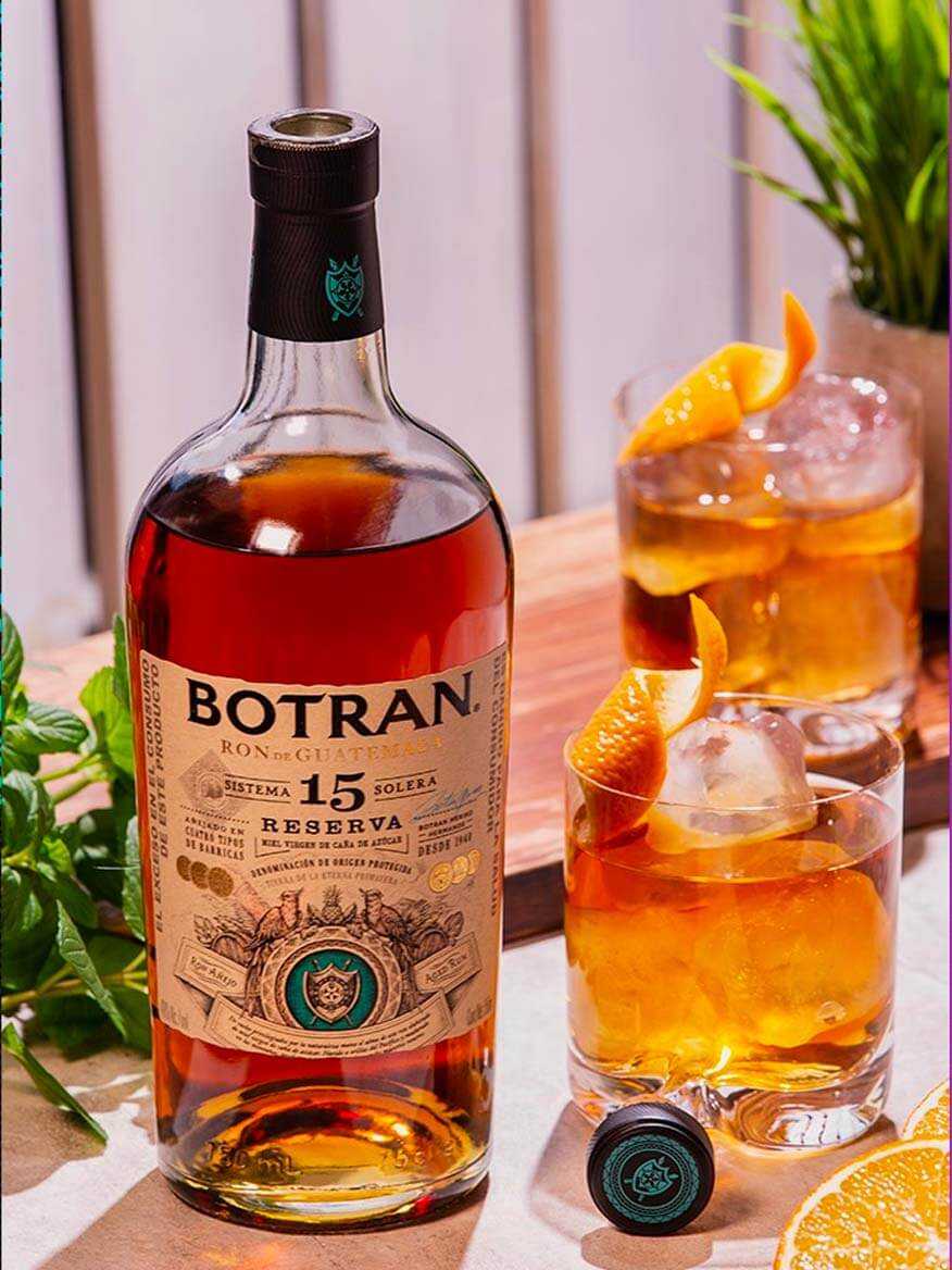 Cocktail Old Fashioned à base de rhum Botran 15