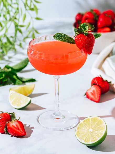 Cocktail Strawberry southside à base de gin